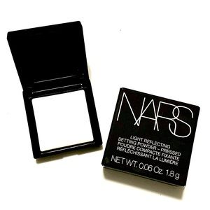 5/$25 💐 NARS | Light Reflecting Pressed Setting Powder Deluxe Sample Size